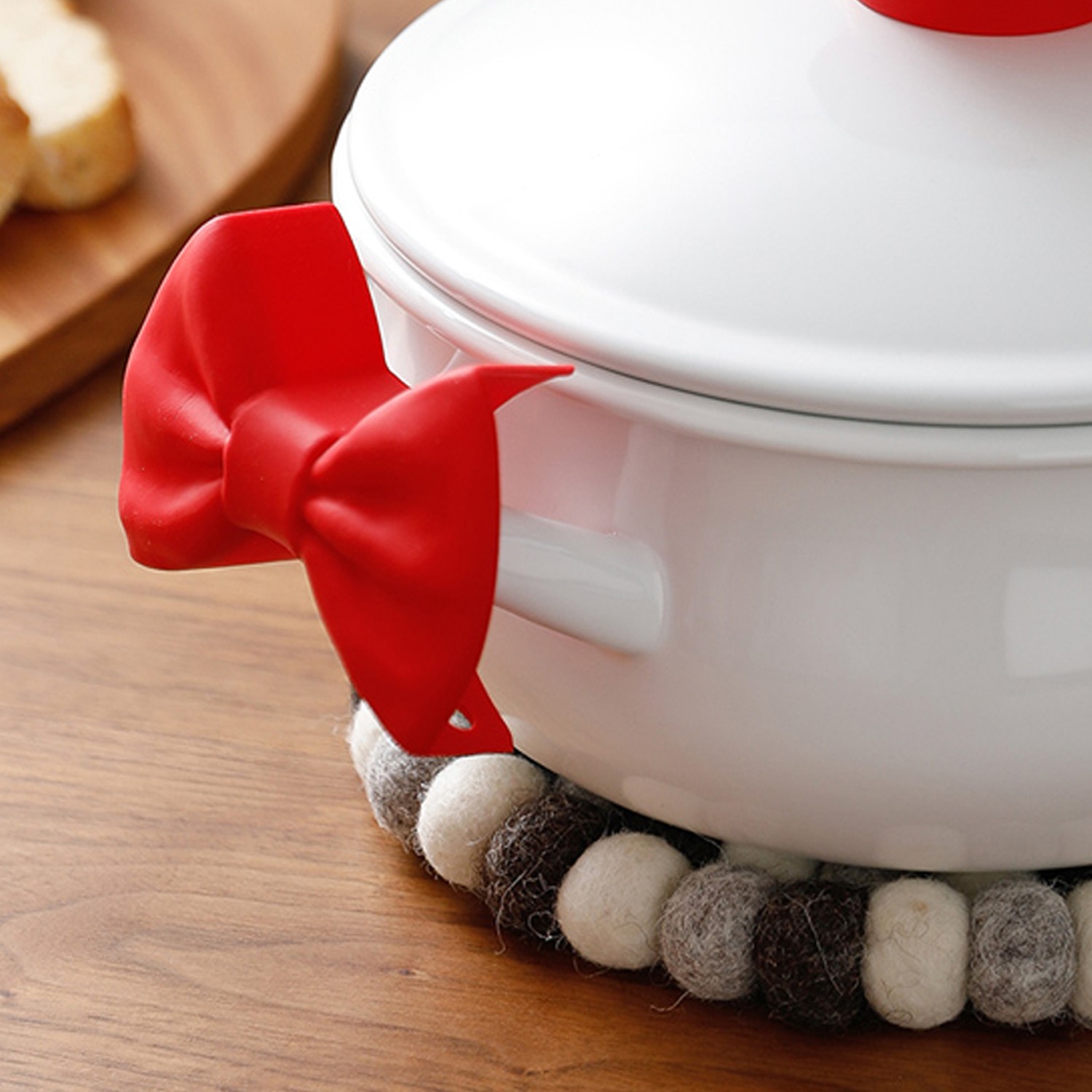 蝴蝶結造型高耐熱矽膠鍋耳防燙隔熱夾-1對組