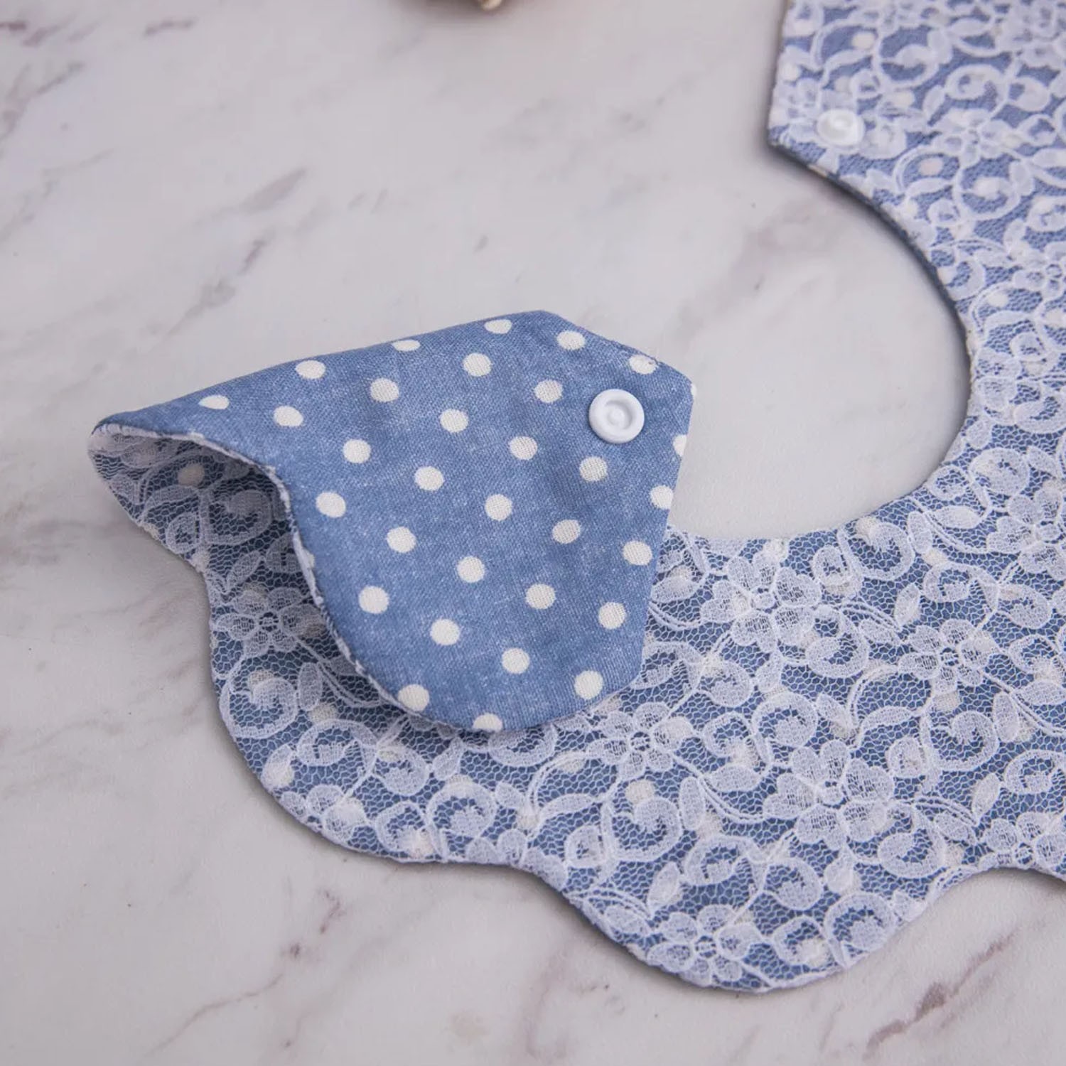 花朵造型蕾絲二重紗 雙面手工圍兜兜-點點海軍藍 (F)-客製化英文名限8字或中文3字內