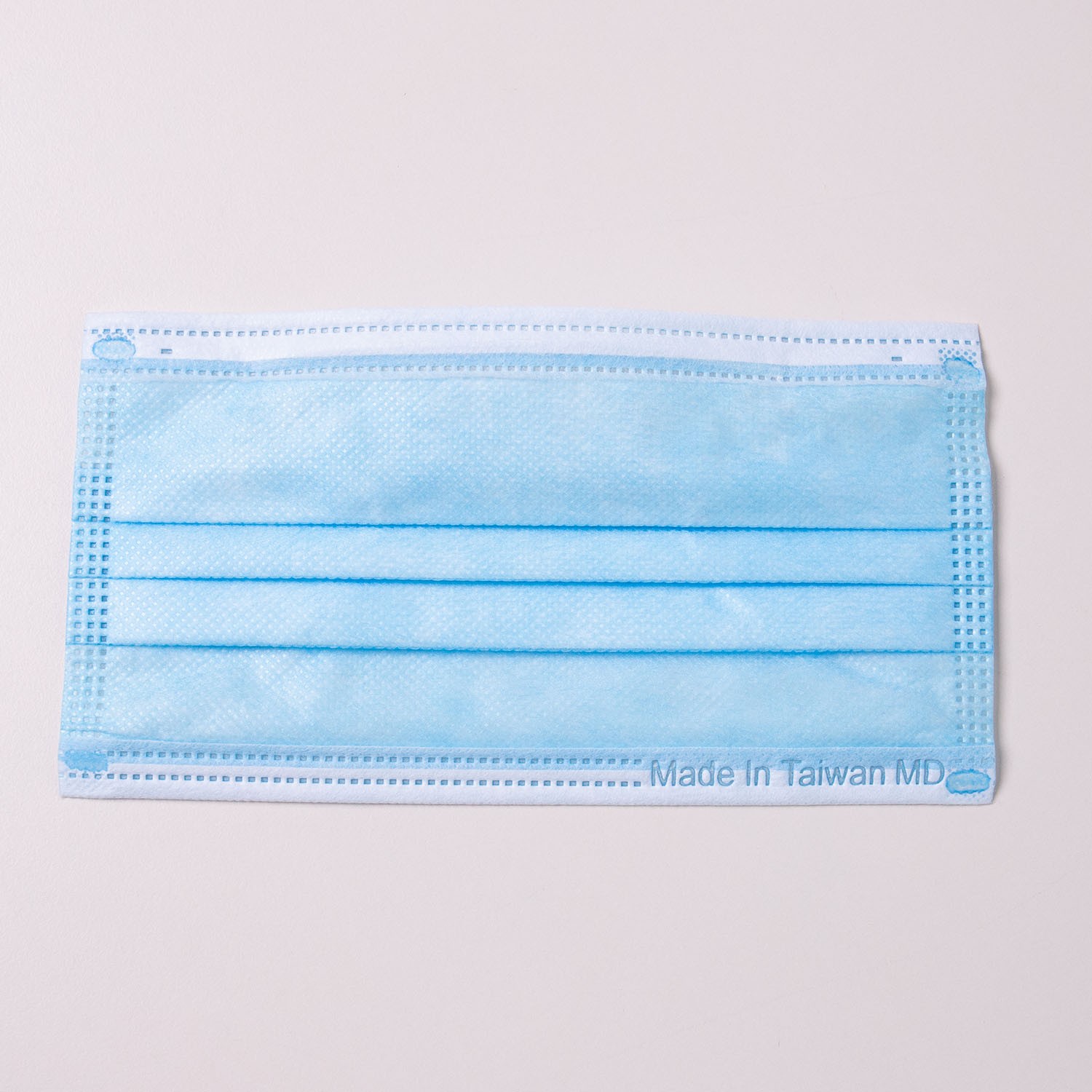 成人平面三層醫用/醫療口罩/雙鋼印/台灣製(未滅菌)-天空藍 (17.5x9.5cm)-50入/盒