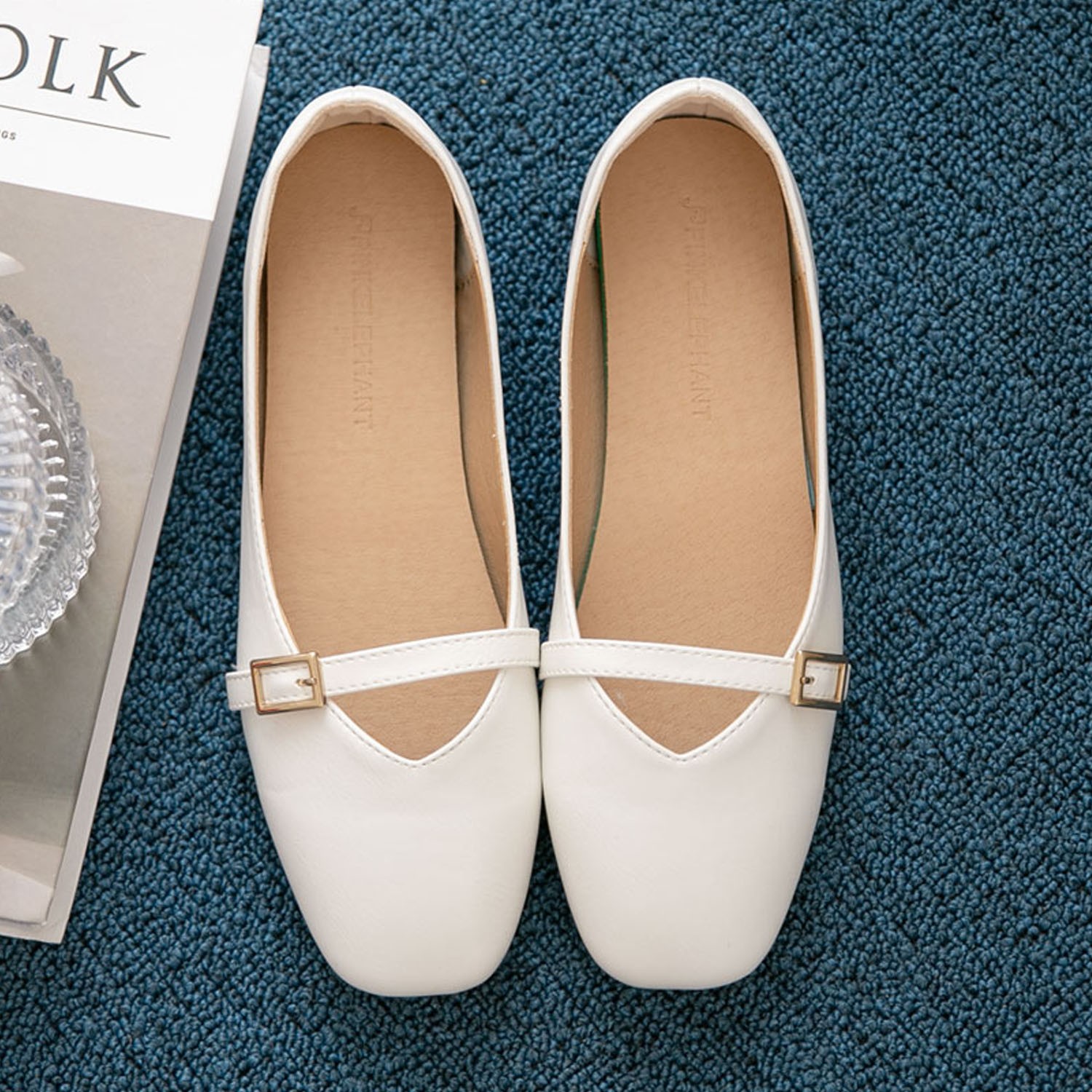 金釦帶軟底全包覆娃娃鞋-白 (22.5)