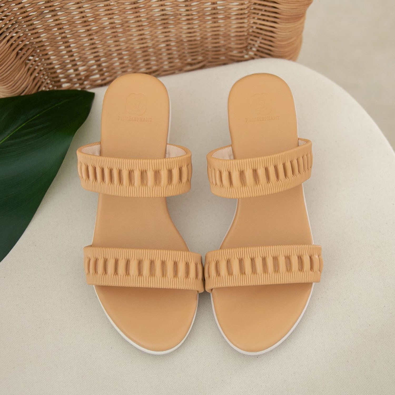 彈力帶設計高跟拖鞋(6cm)-杏 (22.5)