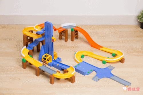 Tomica 兩組一起玩更好玩 交通世界system 2way 5way創意軌道組 2way軌道 1 5way軌道 1 媽咪愛