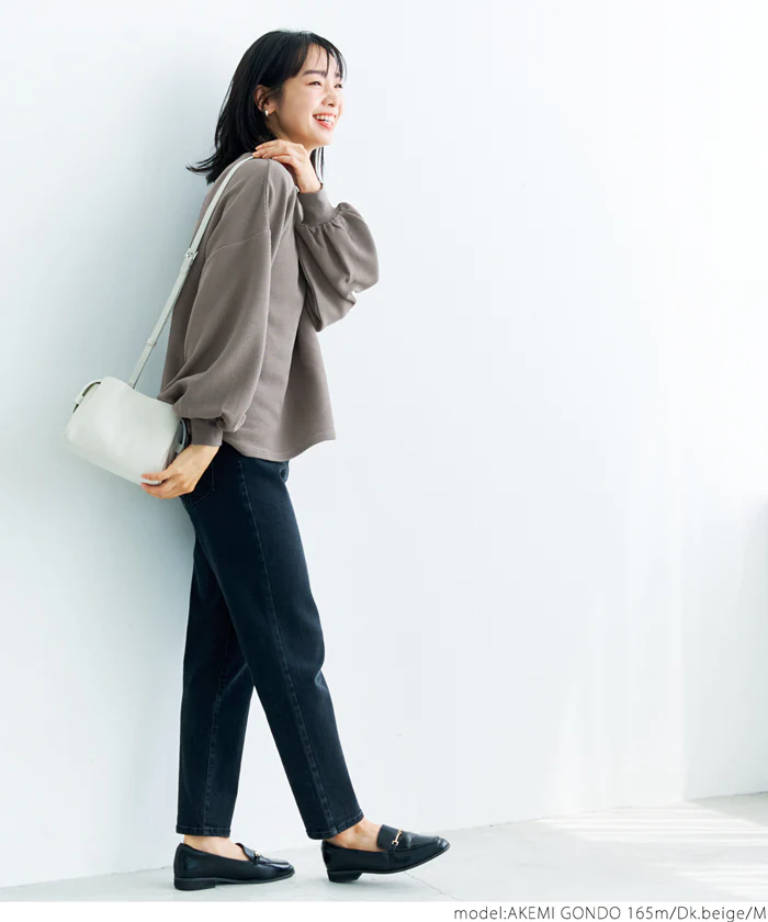 日本 COCA - 小立領落肩澎澎袖上衣-黑