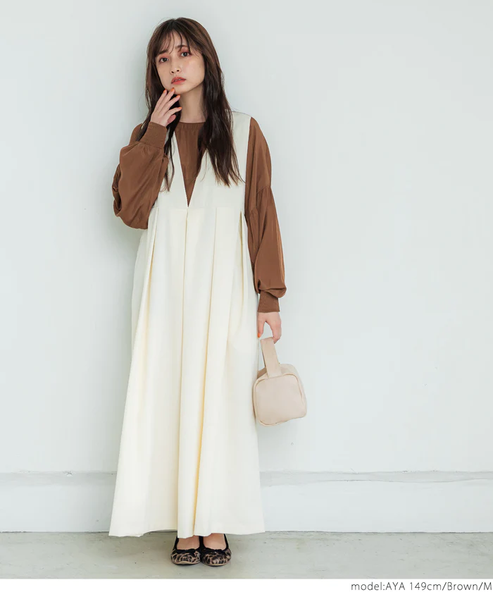 日本 COCA - 嫘縈混柔軟泡泡袖上衣-橄欖綠