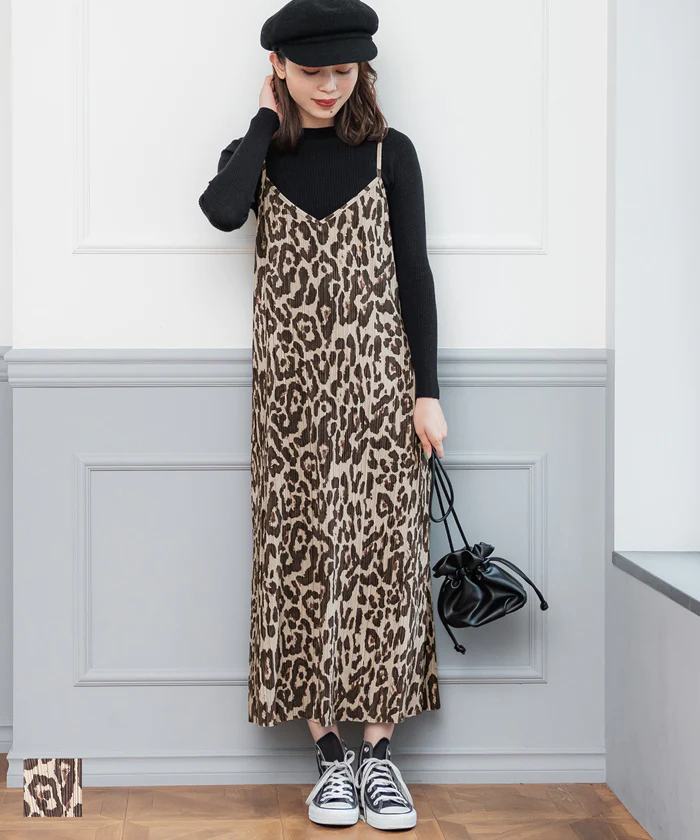 日本 COCA - 時尚豹紋吊帶裙-大人-可可杏